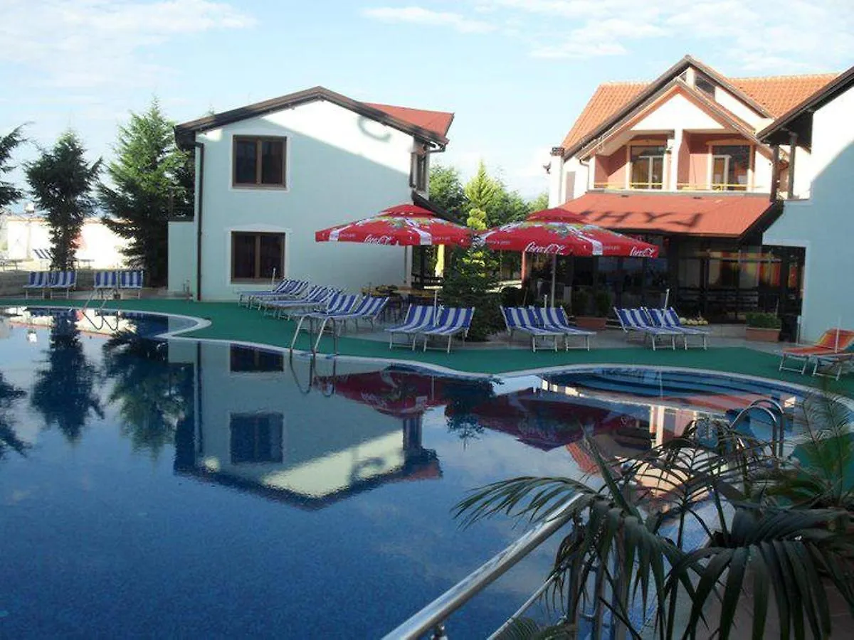 Hotel Lyhnidas Udenisht