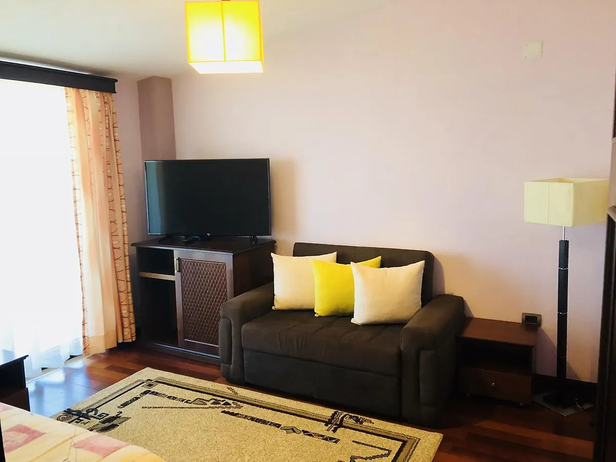 ****  Hotel Lyhnidas Udenisht Albania