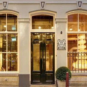 Otel V Nesplein