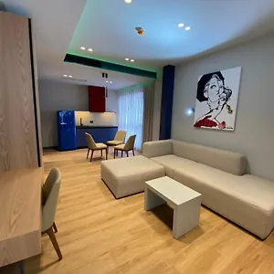 Aparthotel Si